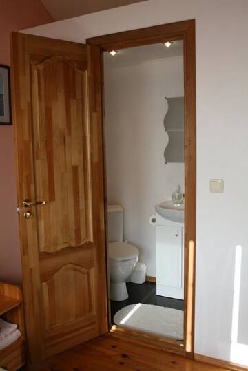 Фото номера Двухместный номер с 1 кроватью Гостевой дом Guest House Viga г. Павилоста 13